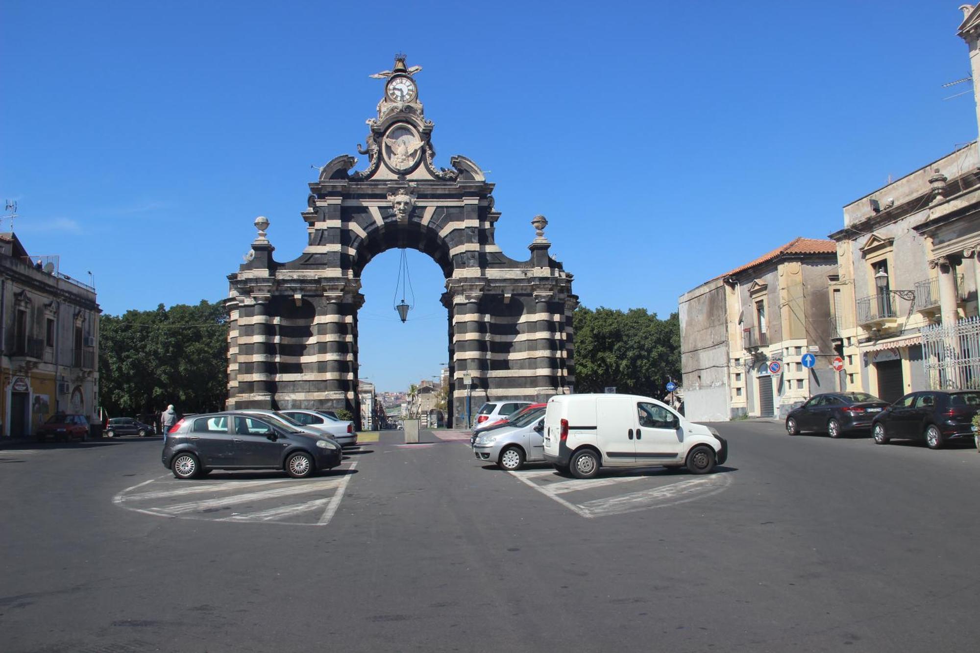 Appartamento Fortino House كاتانيا المظهر الخارجي الصورة