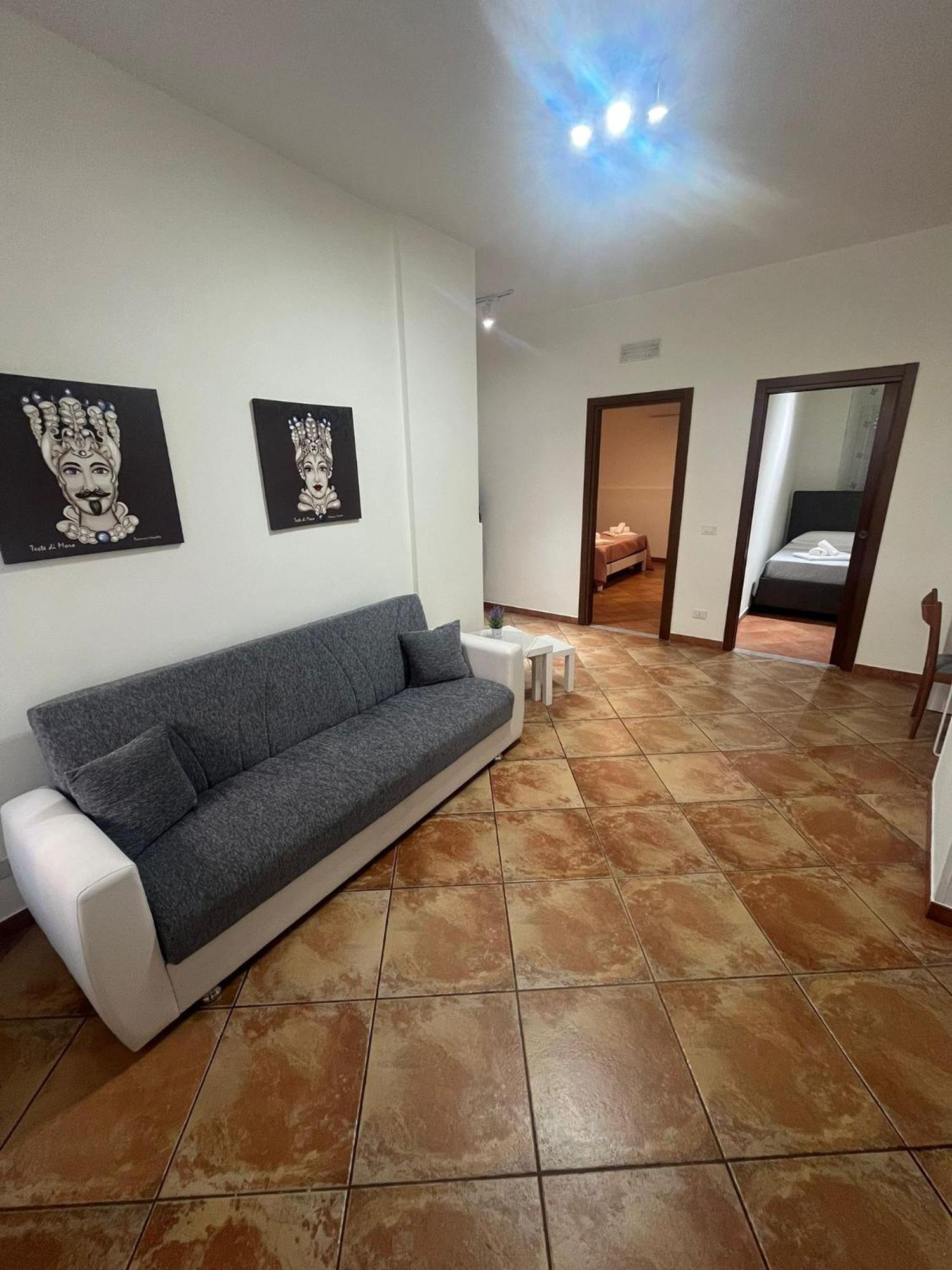 Appartamento Fortino House كاتانيا الغرفة الصورة
