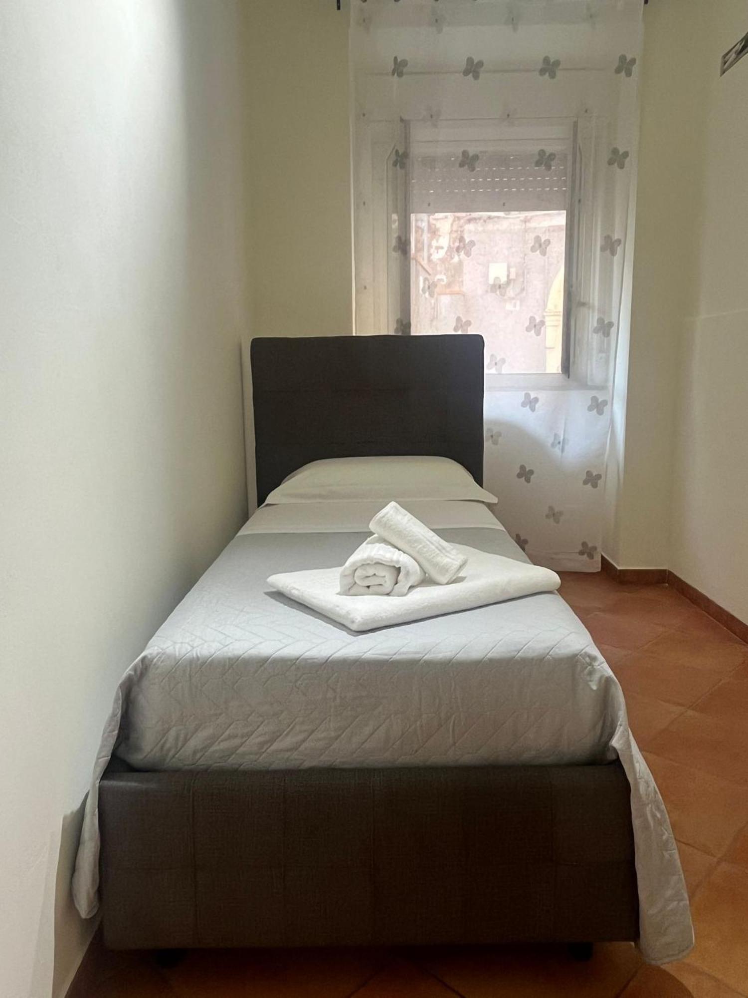 Appartamento Fortino House كاتانيا الغرفة الصورة